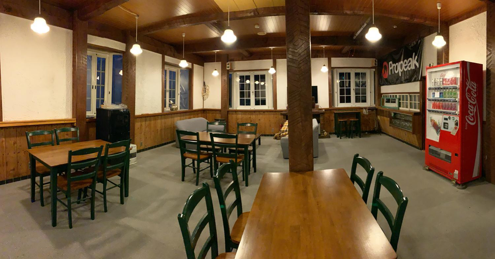 Food & Drinks, Sunshine Hakuba Ski-to-door, Otari