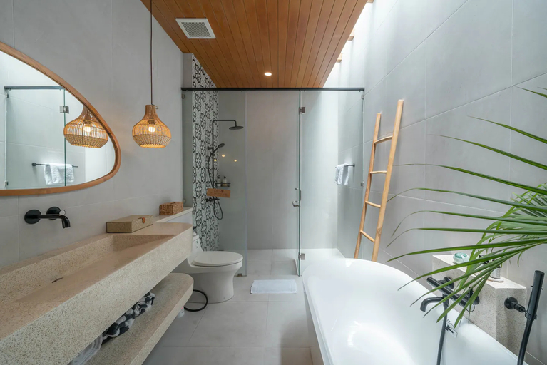 Bedroom 4, Villa Wilhelmina: Stylish 3-Bedroom Villa in Umalas with Rooftop!, Badung