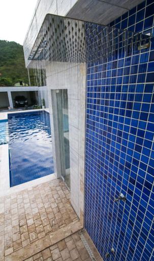 4, Hospedaria Tombo Brasil, Guarujá