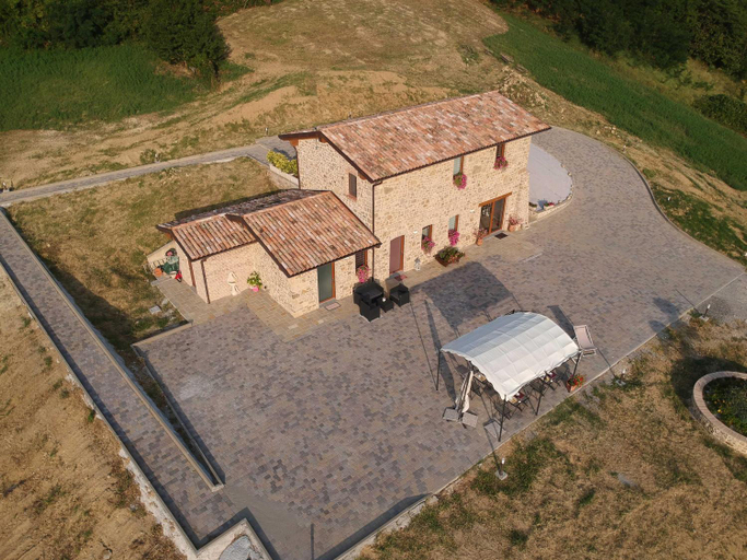 Others 2, Ca' del Passero b&b, Piacenza