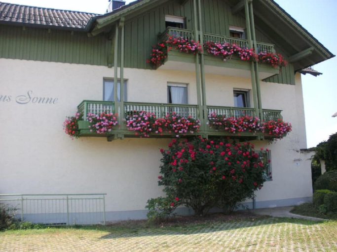Others 2, Haus Sonne, Passau