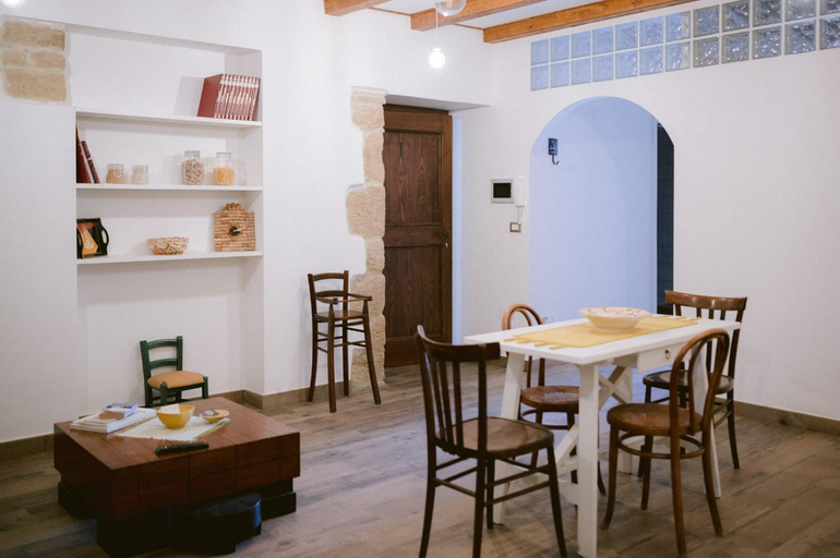 Others 3, MODERN ELEGANCE SUITE B&B, Campobasso