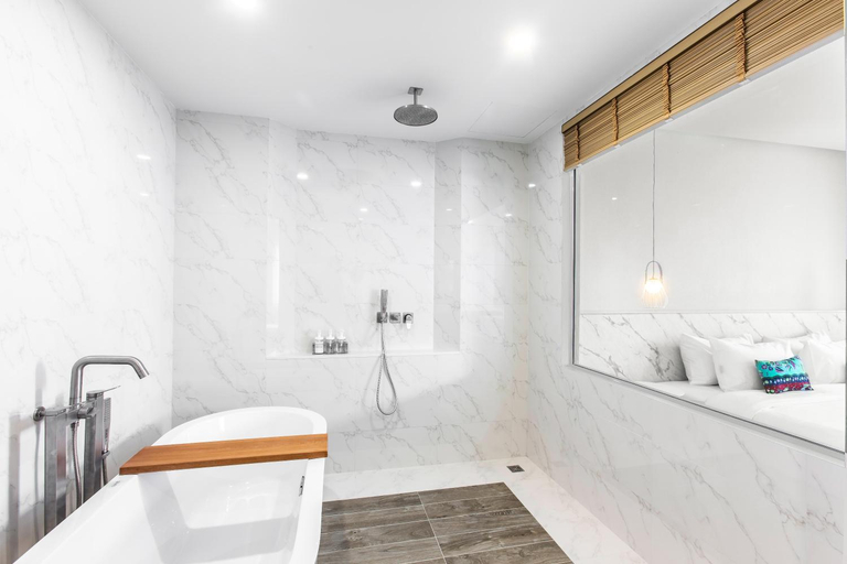 Bathroom 3, Sook Hotel, Muang Ranong