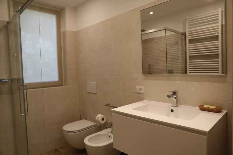 Bathroom 3, House & Pool, Verbano-Cusio-Ossola
