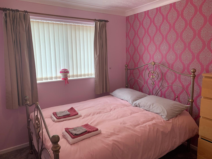 Bedroom 4, Beautiful and Peaceful village location, Staffordshire