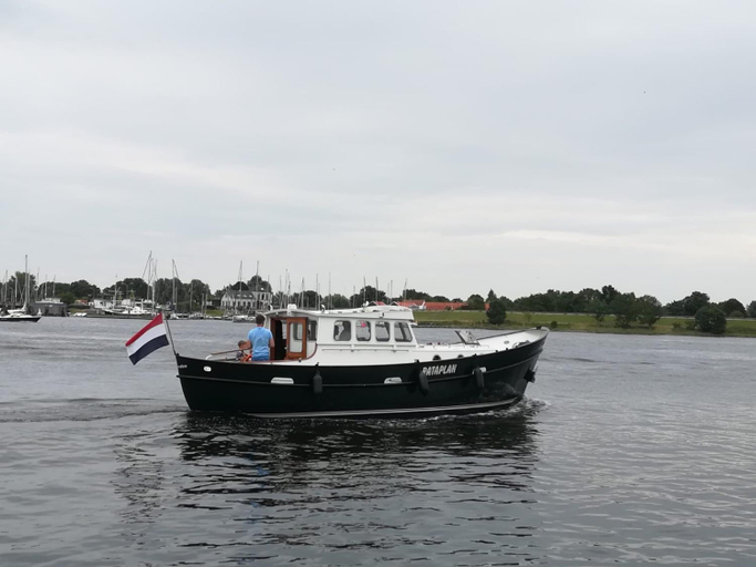 Others 5, Prive B&B Motorsailer Rataplan