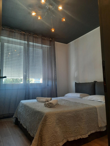 Others 5, Casa Leonardo Airport, Bergamo