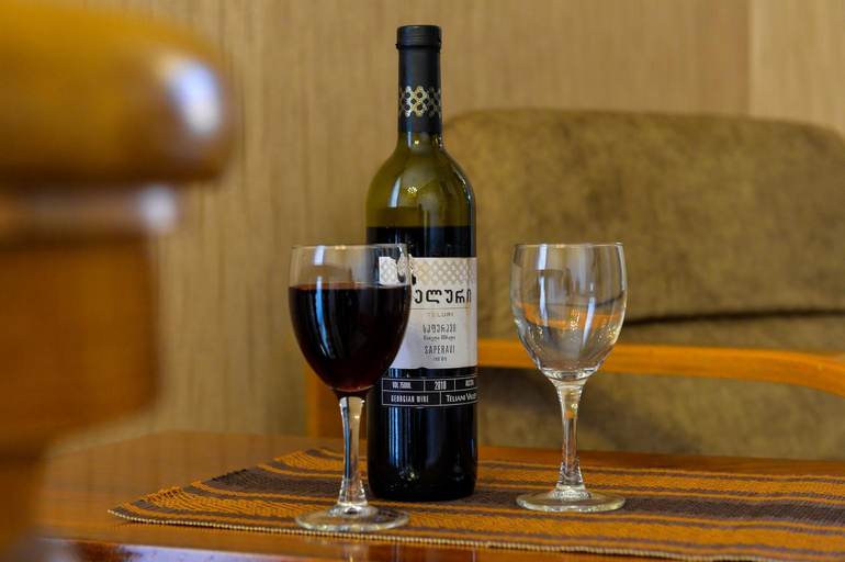 Food & Drinks 3, Gold Guest House, Kutaisi