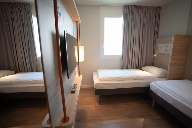 Bedroom 6