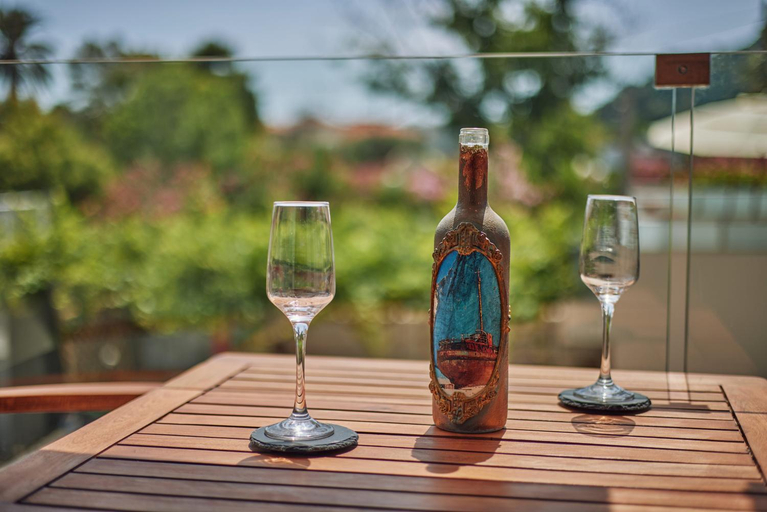 Food & Drinks 5, Iniohos Hotel (ex Apollo), Ionian Islands