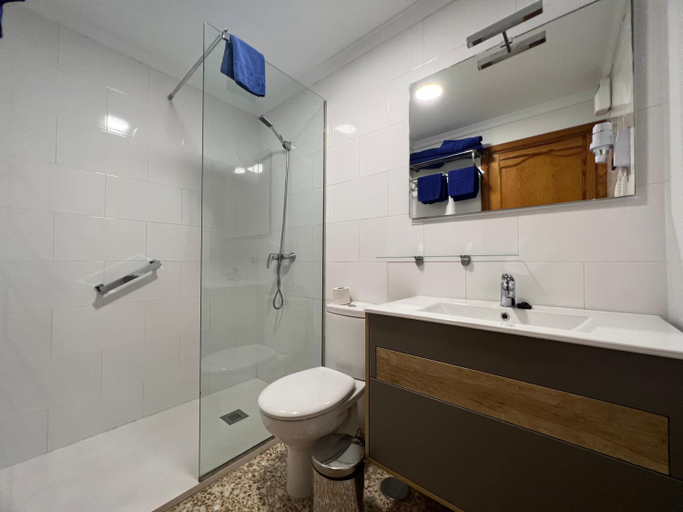 Bathroom 5, Apartamentos Acuario Sol, Las Palmas