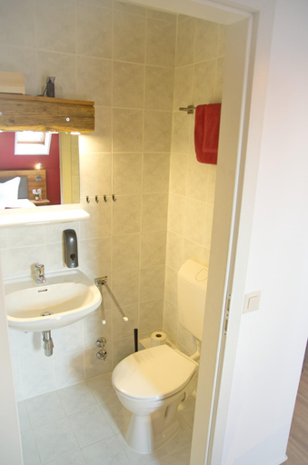 Bathroom 2, Berghotel Barenstein, Erzgebirgskreis