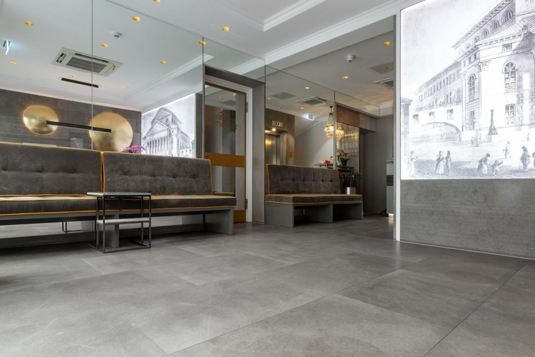 Public Area 3, Hotel an der Oper                                                                          , München