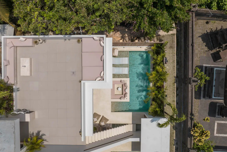 Exterior & Views 2, Dreamscape Haven: Heavenly 2BR Villa with Rooftop in Pererenan!, Badung