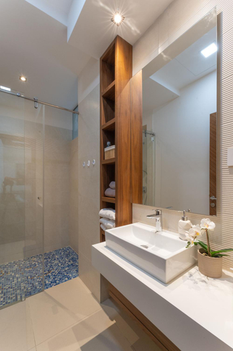 Bathroom 2, Lux apartment in city center, Belgrade
