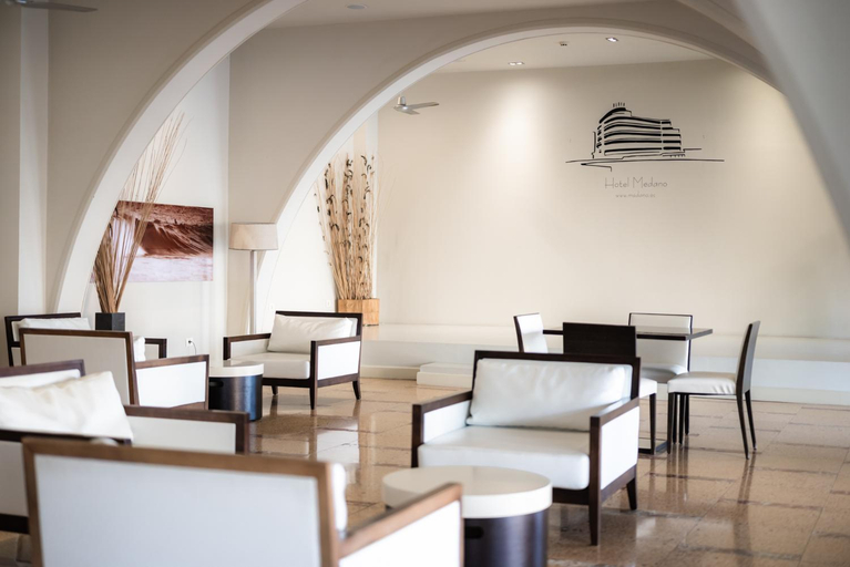 Food & Drinks 5, Medano, Santa Cruz de Tenerife