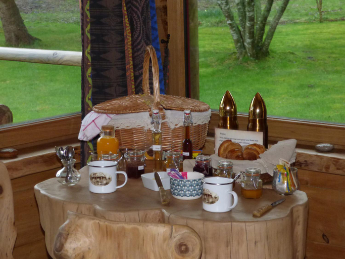 Others 2, Chambre d'hote atypique "trappeur" West little ranch, Morbihan