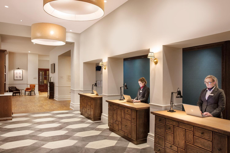 Public Area, Leonardo Hotel Cardiff, Cardiff