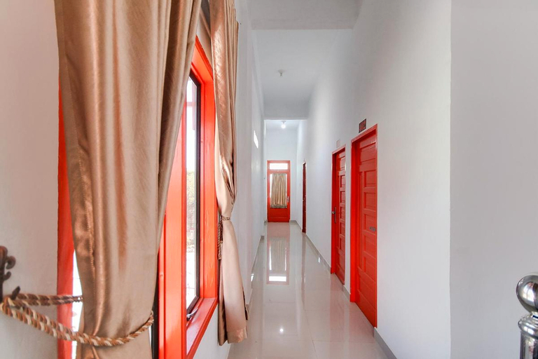 Others 5, Shinta Guesthouse, Medan