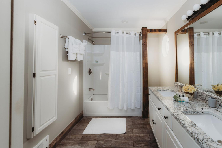 Bathroom 4, The VUE Boutique Hotel, Columbia