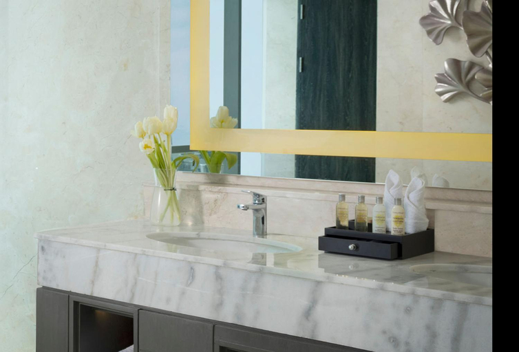 Bathroom 9