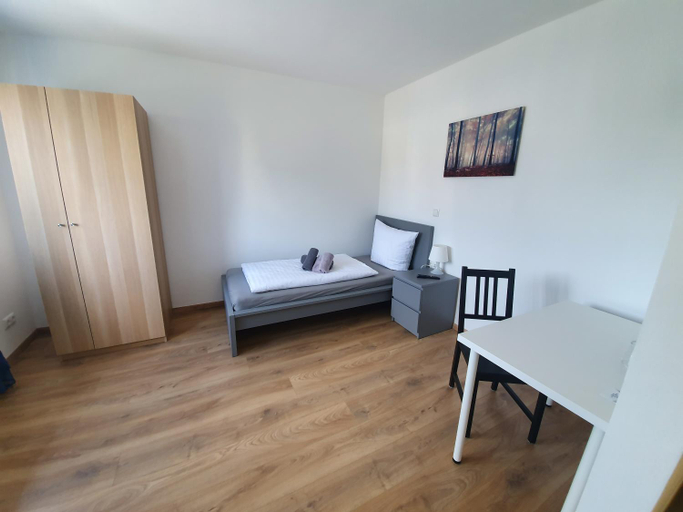 Others 5, Gastehaus am Heuss-Platz, Erlangen