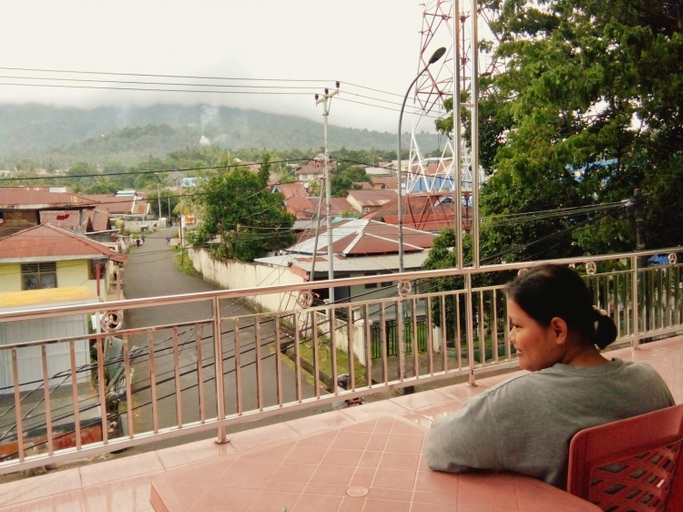 Others 2, Wisma Aira, Ternate