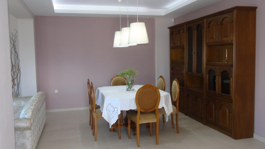Others 3, Plaka apt Homeleader, Crete