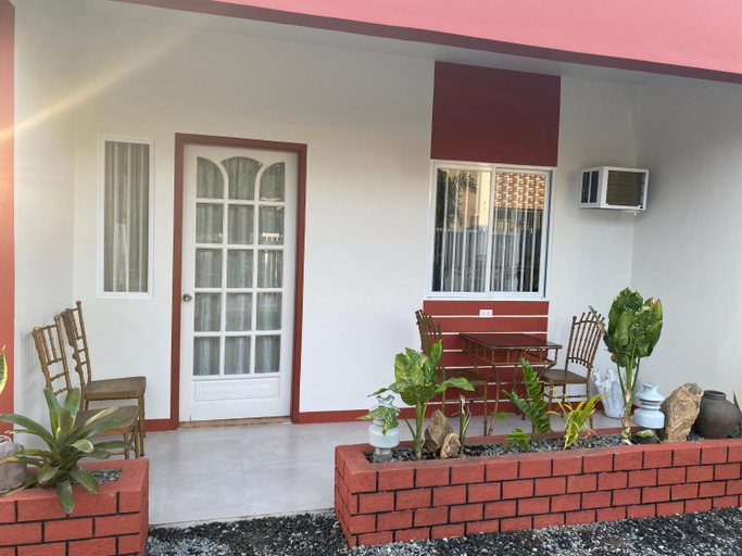 Others 3, Doroteo's Transient House, Capas