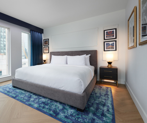 Bedroom 3, Pantages Hotel Downtown Toronto, Toronto