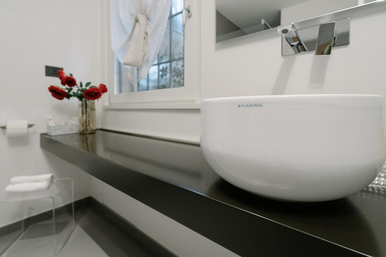 Bathroom 4, Giulietta E Romeo Hotel, Verona