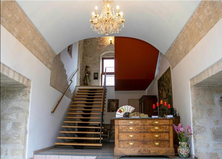 Others 5, La Maison Royale, Haute-Saône