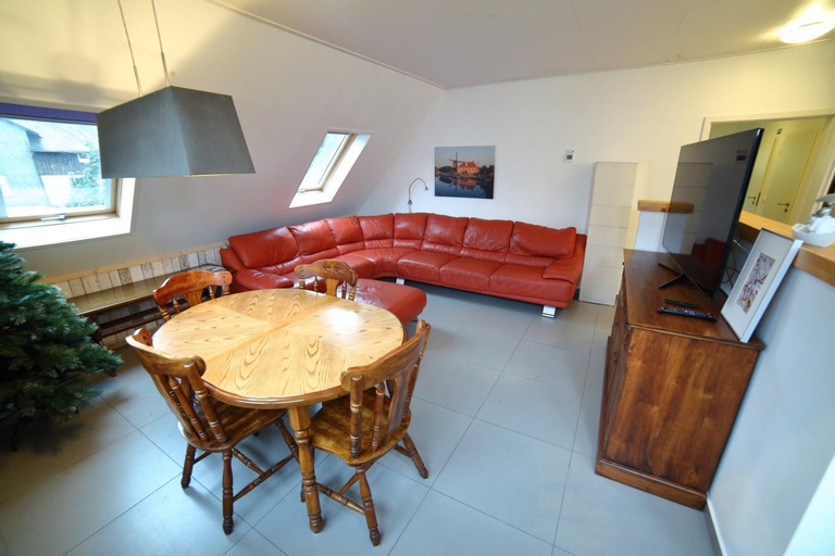 Dining Room 12