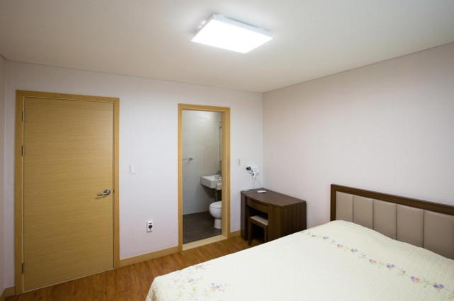Bedroom, SEASPOVILL RESORT, Samcheok