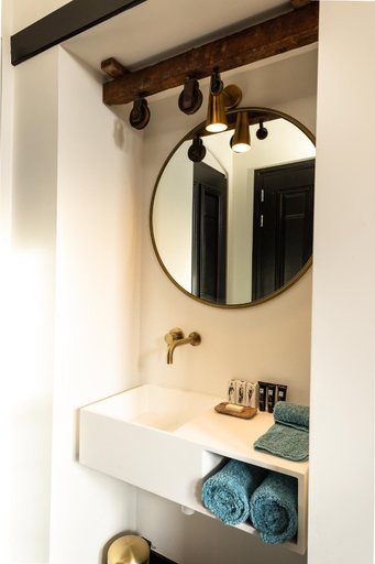 Bathroom 3, Stella Suites Boutique Hotel, Goirle