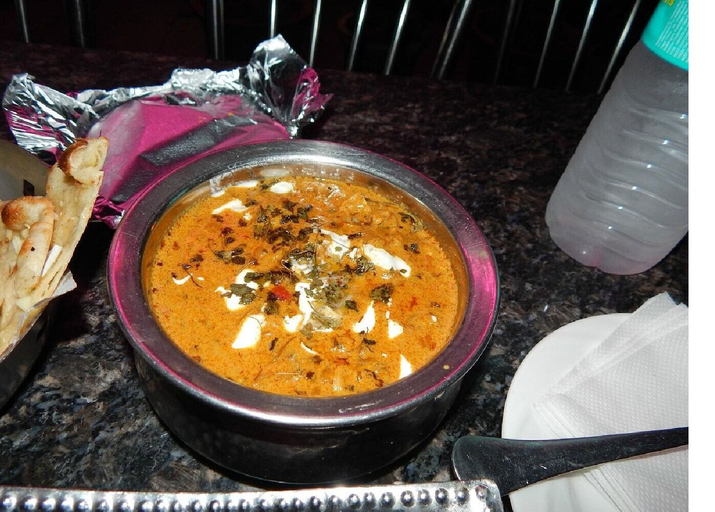 Food & Drinks, Hotel Lee Benz, Delhi