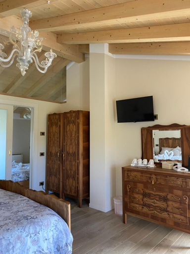 Bedroom 2, ROSETO HOLIDAYS AZZURRO, Verona