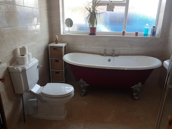 Bathroom 5, Thorncroft B&B - Adults only, East Riding of Yorkshire