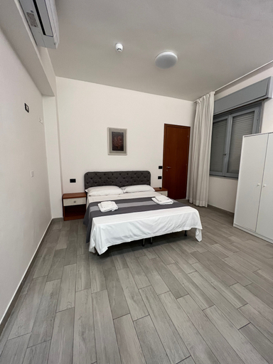 Bedroom 4, Hotel Mirò Rimini, Rimini