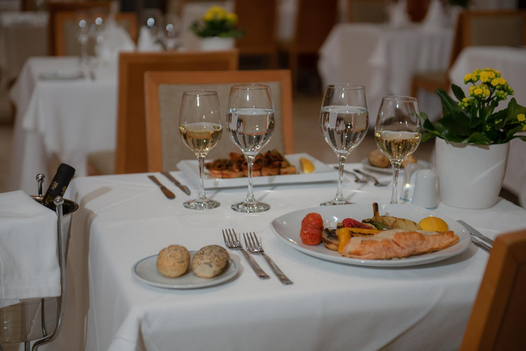 Food & Drinks 4, Chios Chandris, North Aegean