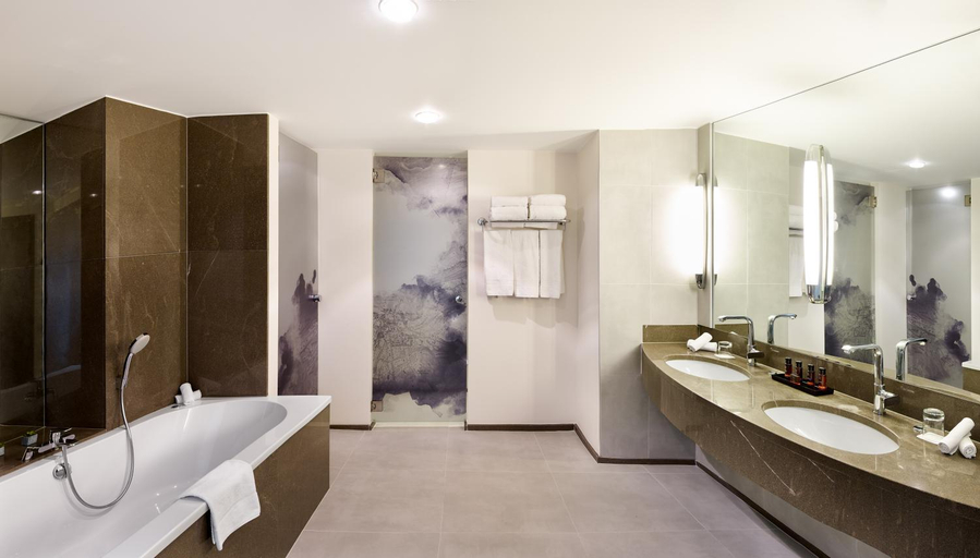Bathroom 6