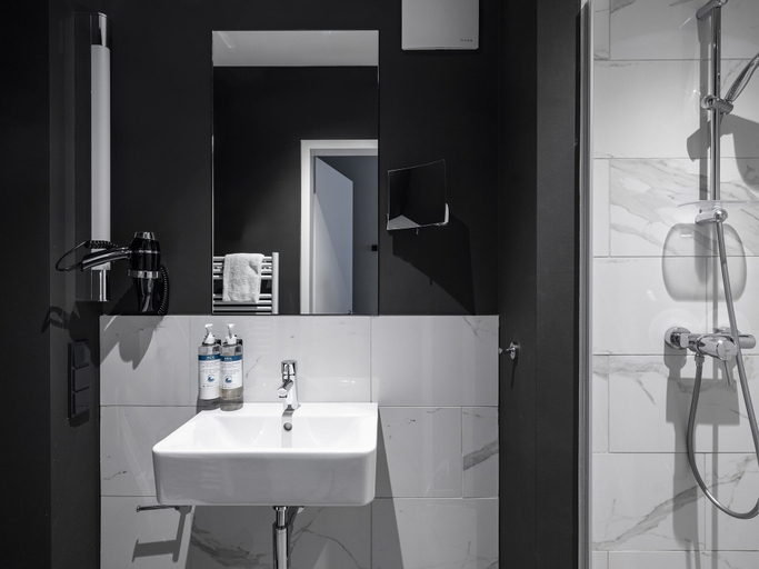 Bathroom 5, Numa Frankfurt Bloc, Frankfurt am Main