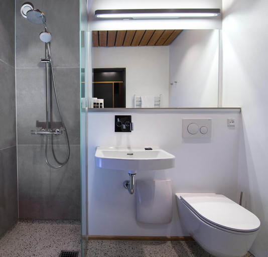 Bathroom 3, Kystvejen's Hotel & Conference Centre, Norddjurs