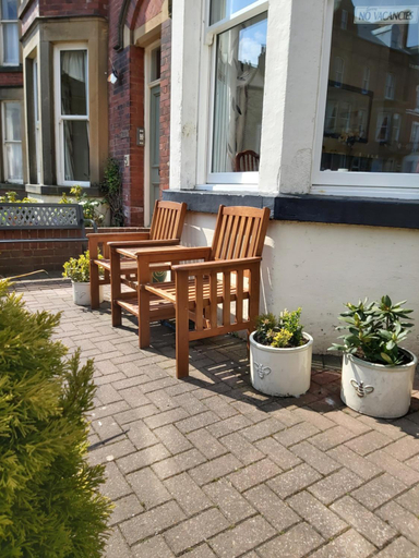 Entrance, Ellies Guest House, North Yorkshire