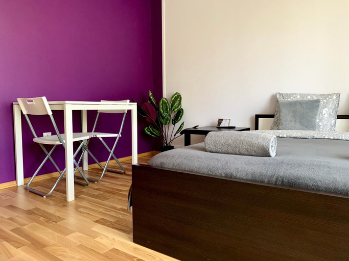 Others 5, Pokoje Rezydencja Parysa, Lublin