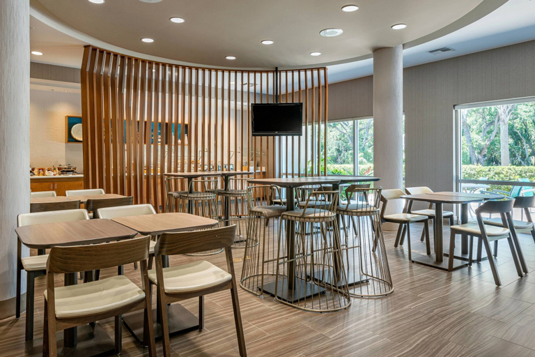 Food & Drinks 5, Springhill Suites by Marriott Vero Beach, Indian River