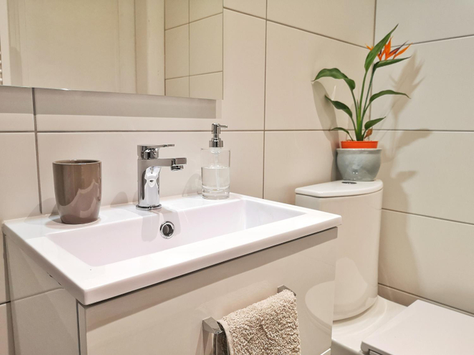 Bathroom 2, Bulles de sommeil - Cozy - RBNB, Haut-Rhin