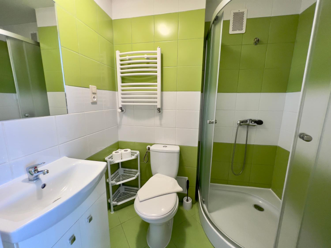 Bathroom 4, Willa Amelia, Lesko