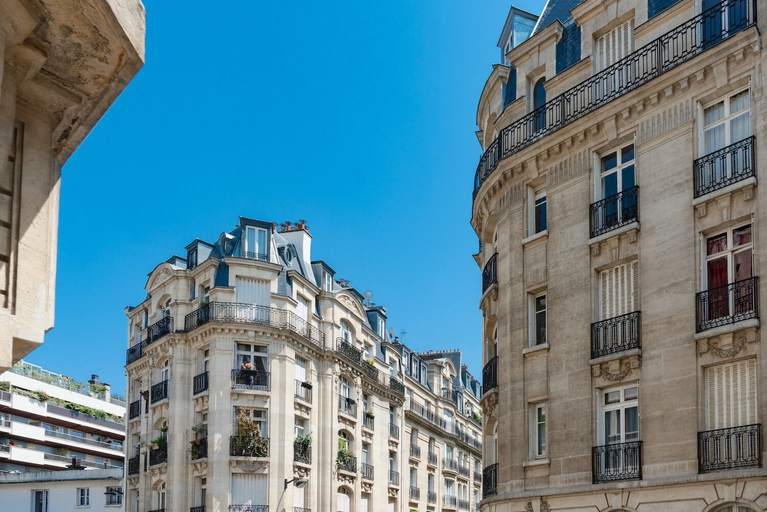 Exterior & Views, Paris Eiffel Tower Center residence, Paris