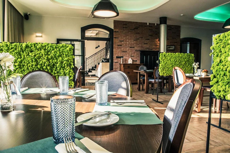 Food & Drinks 3, Dwor Karwacz, Przasnysz